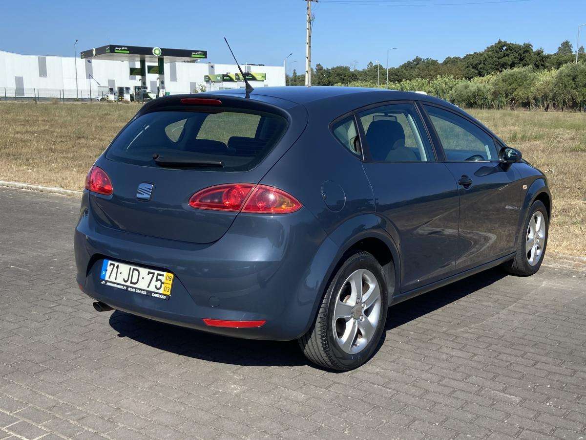 seat-leon-2010-diesel-1896cc