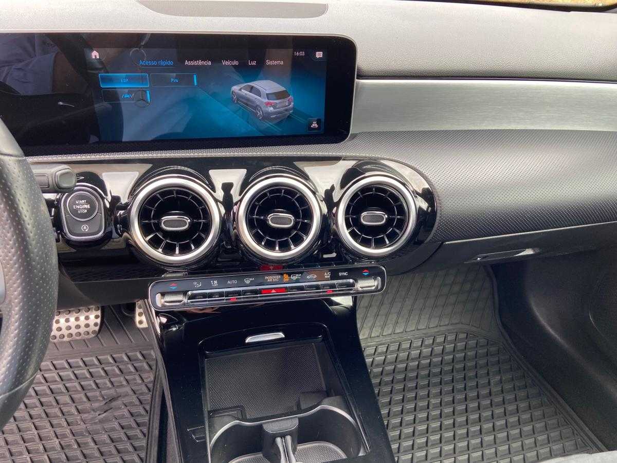 mercedes-benz-classe-a-2018-gasolina-1332cc