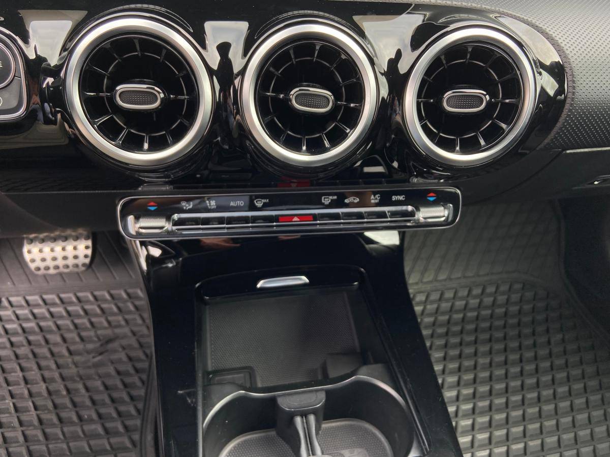 mercedes-benz-classe-a-2018-gasolina-1332cc