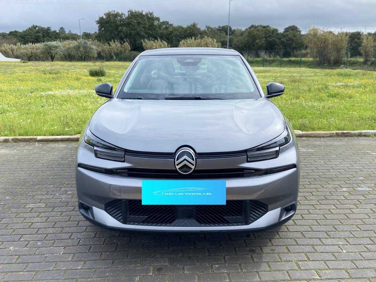 citroen-c4-2024-gasolina-1199cc