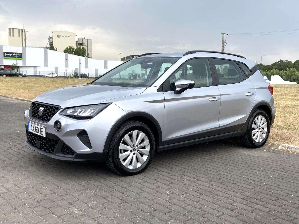 seat-arona-2023-gasolina-999cc