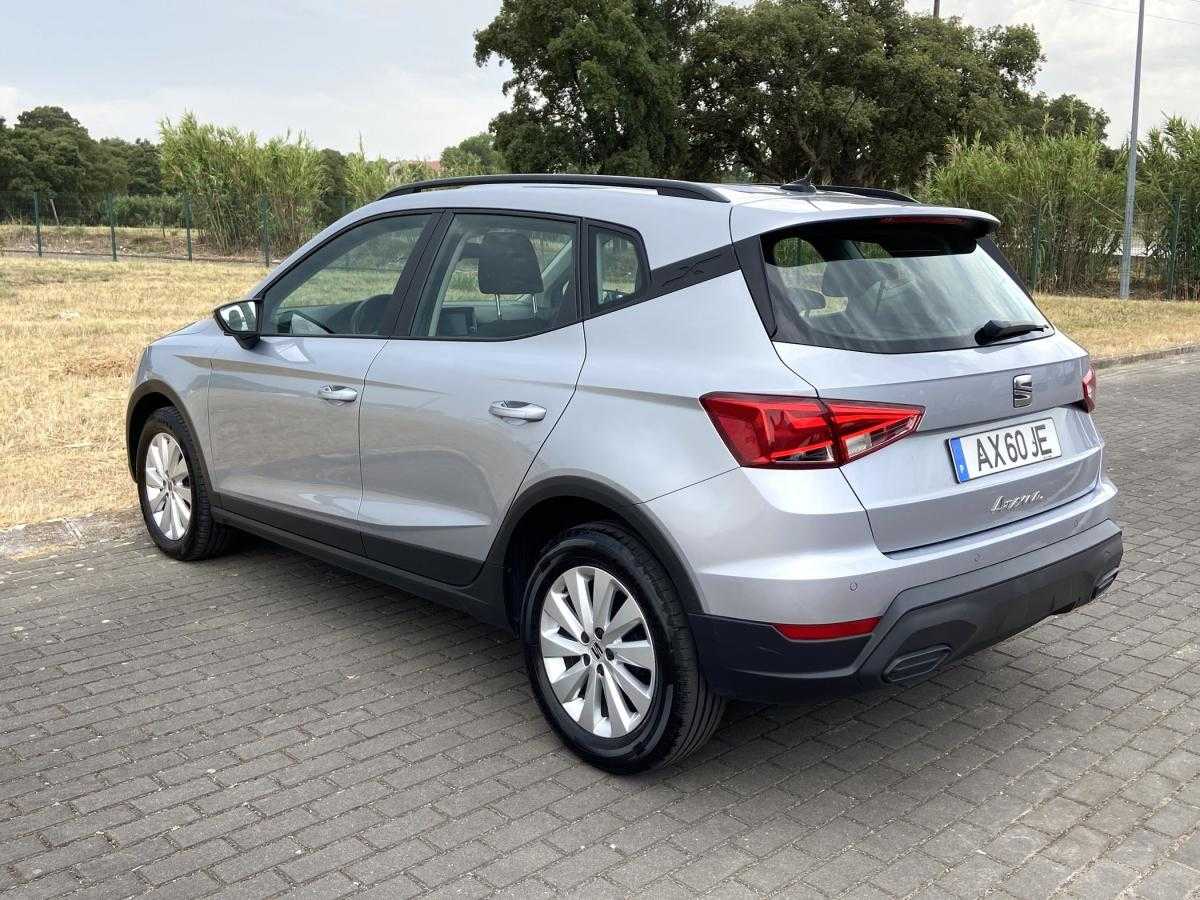 seat-arona-2023-gasolina-999cc