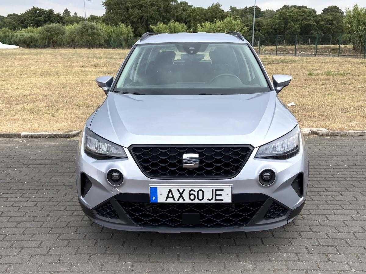 seat-arona-2023-gasolina-999cc