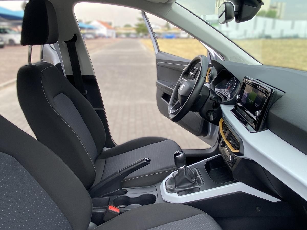 seat-arona-2023-gasolina-999cc