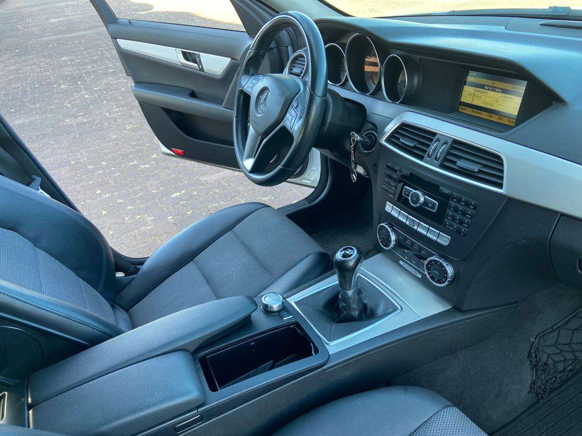 mercedes-benz-classe-c-2013-diesel-2143cc