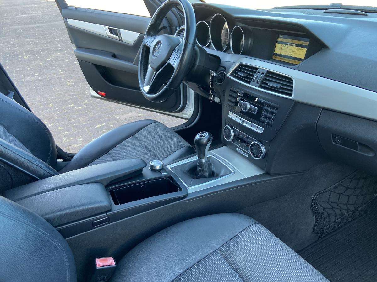 mercedes-benz-classe-c-2013-diesel-2143cc