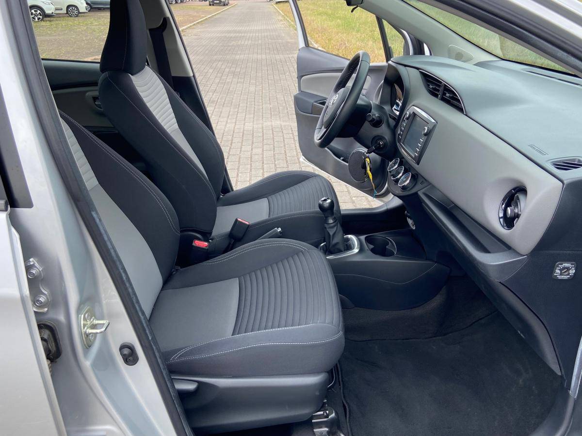toyota-yaris-2020-gasolina-998cc
