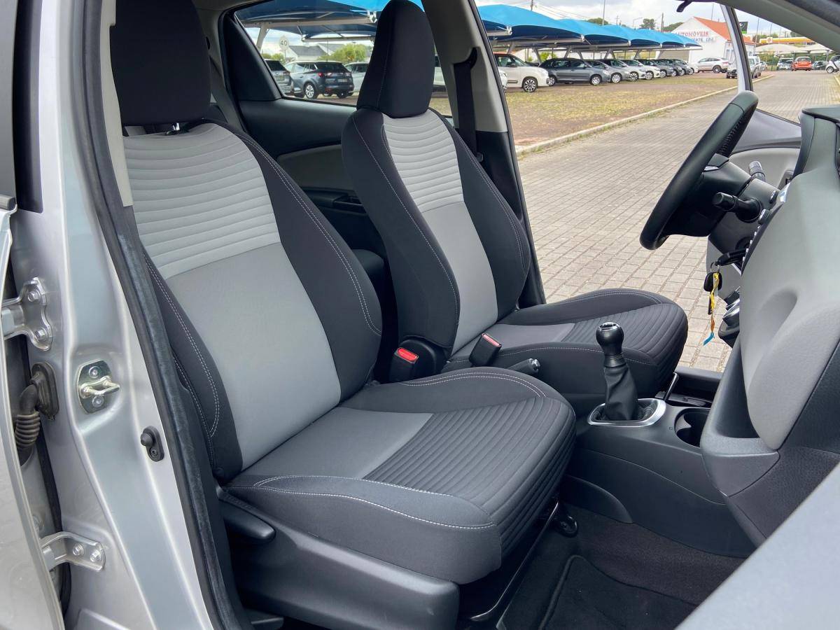toyota-yaris-2020-gasolina-998cc