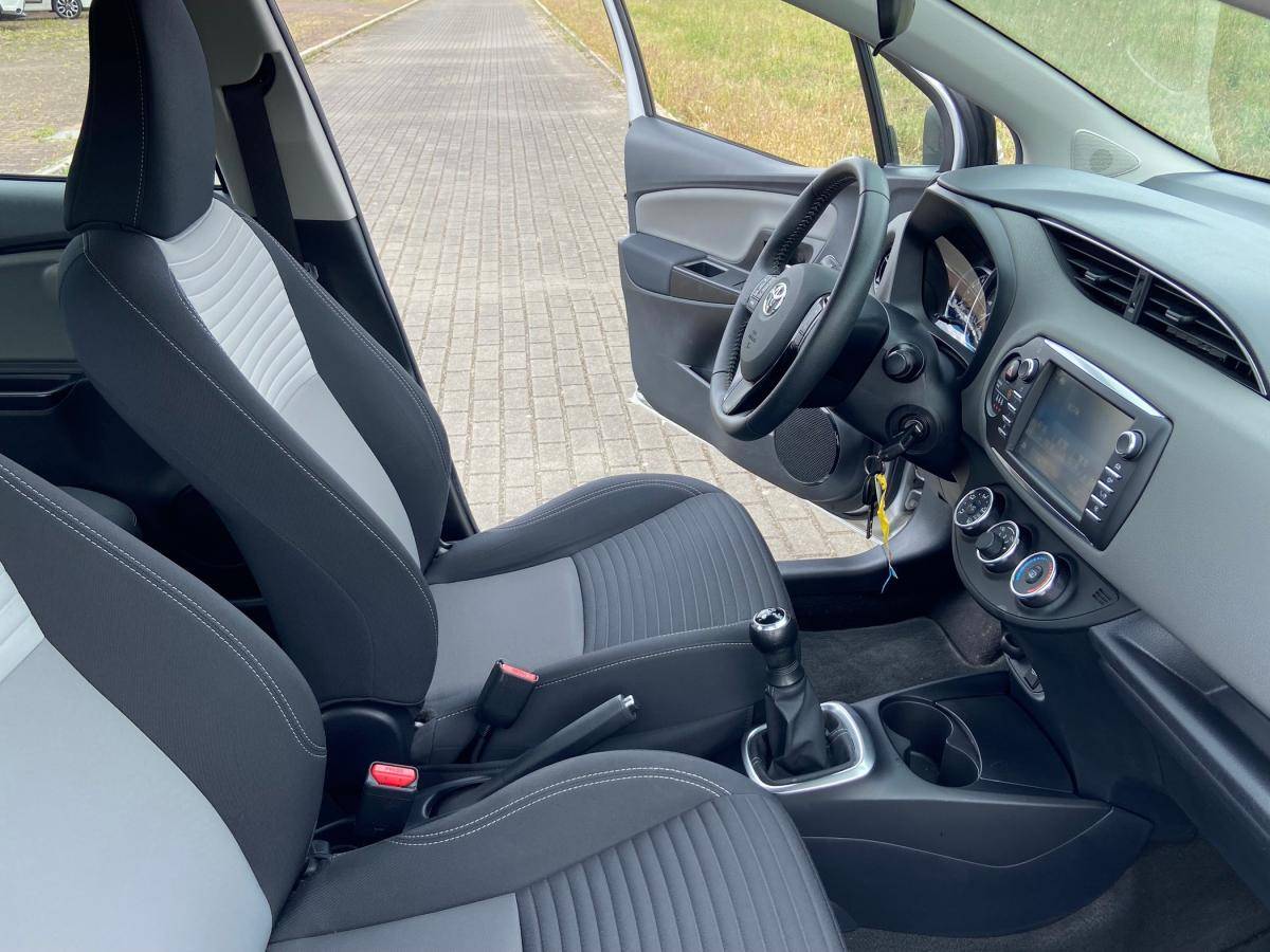 toyota-yaris-2020-gasolina-998cc