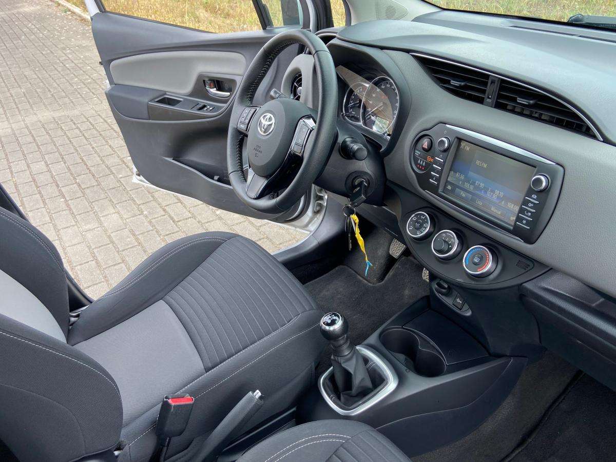 toyota-yaris-2020-gasolina-998cc