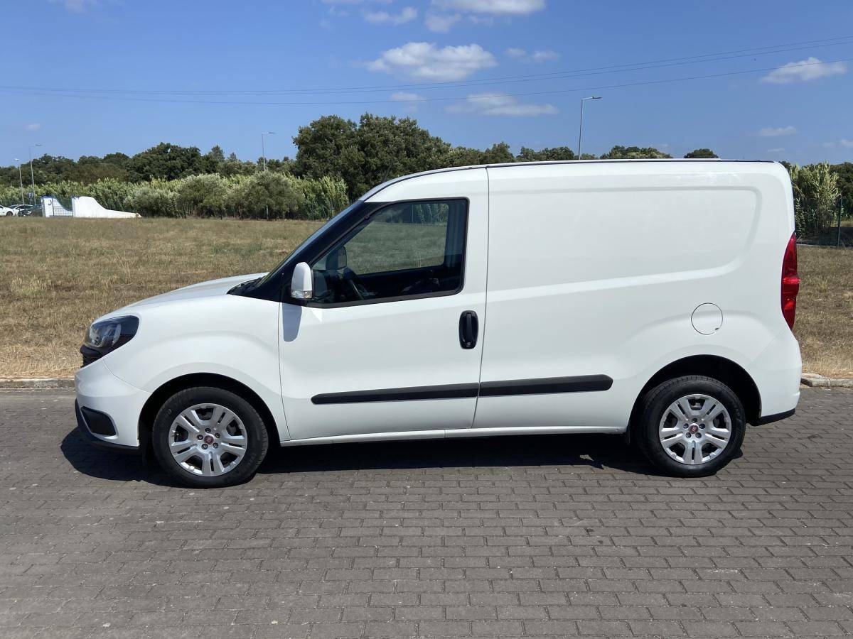 fiat-doblo-2022-diesel-1598cc