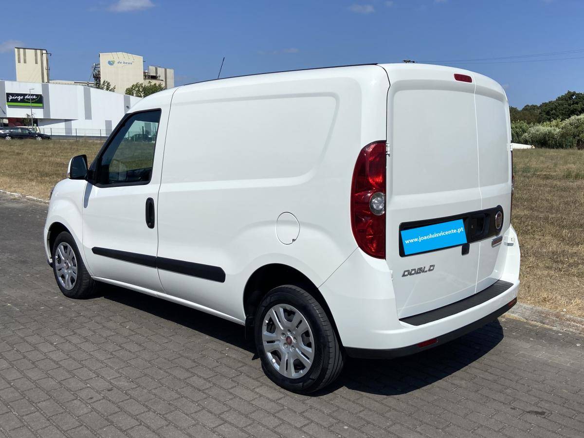 fiat-doblo-2022-diesel-1598cc