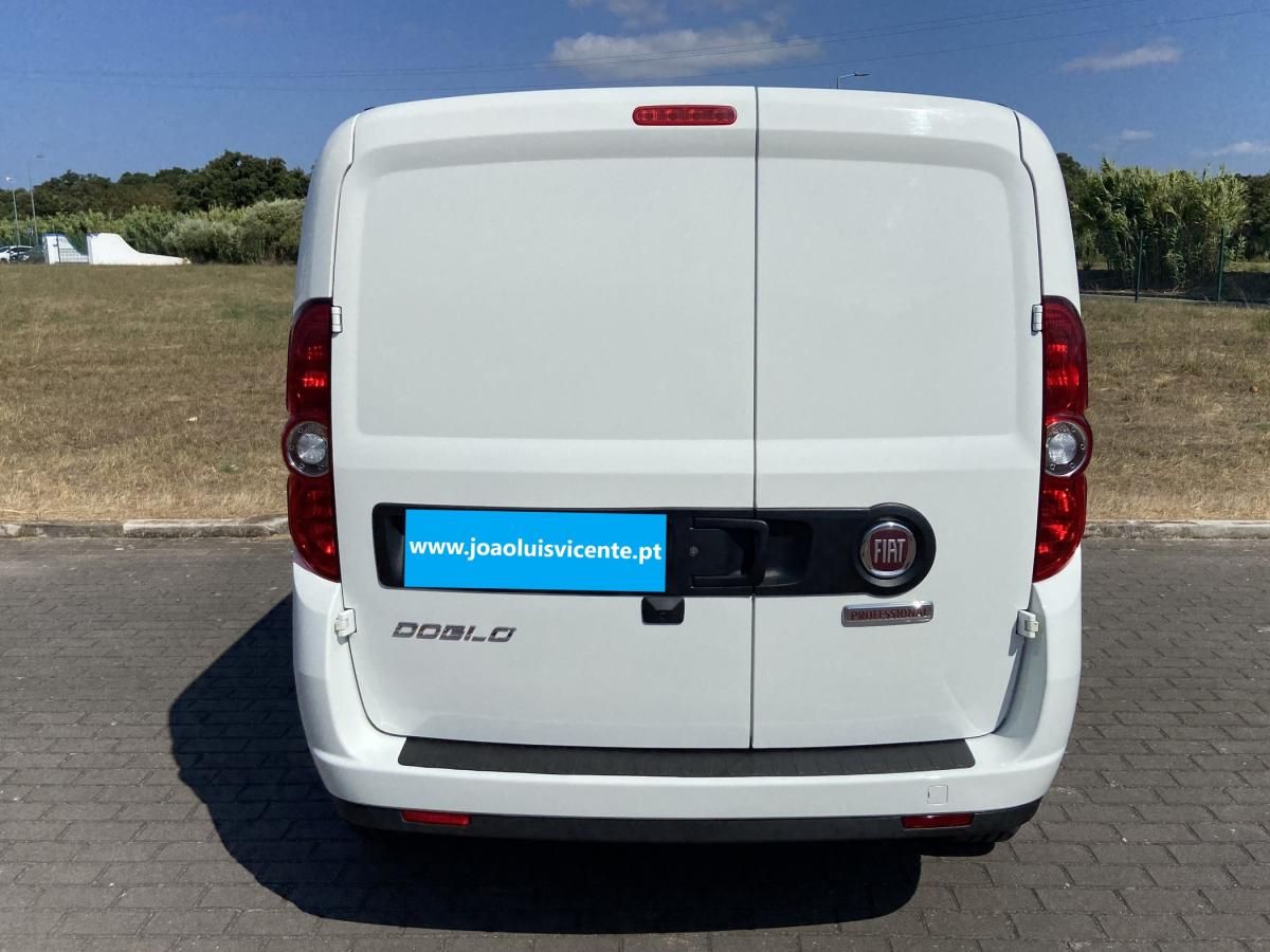 fiat-doblo-2022-diesel-1598cc