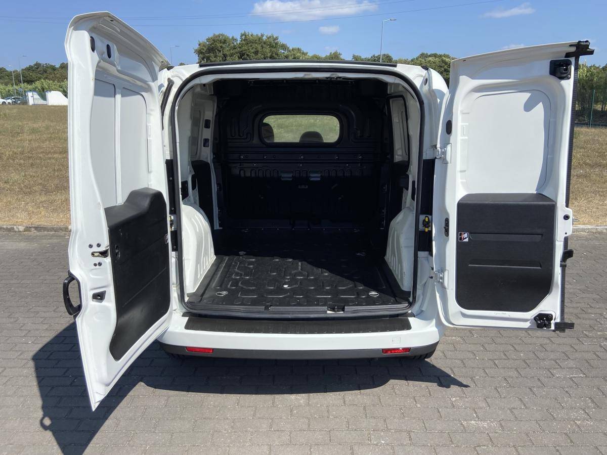 fiat-doblo-2022-diesel-1598cc