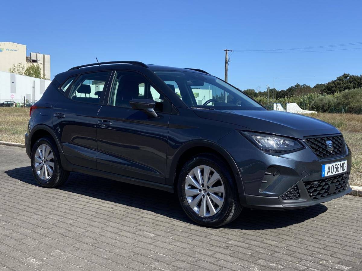 seat-arona-2022-gasolina-999cc