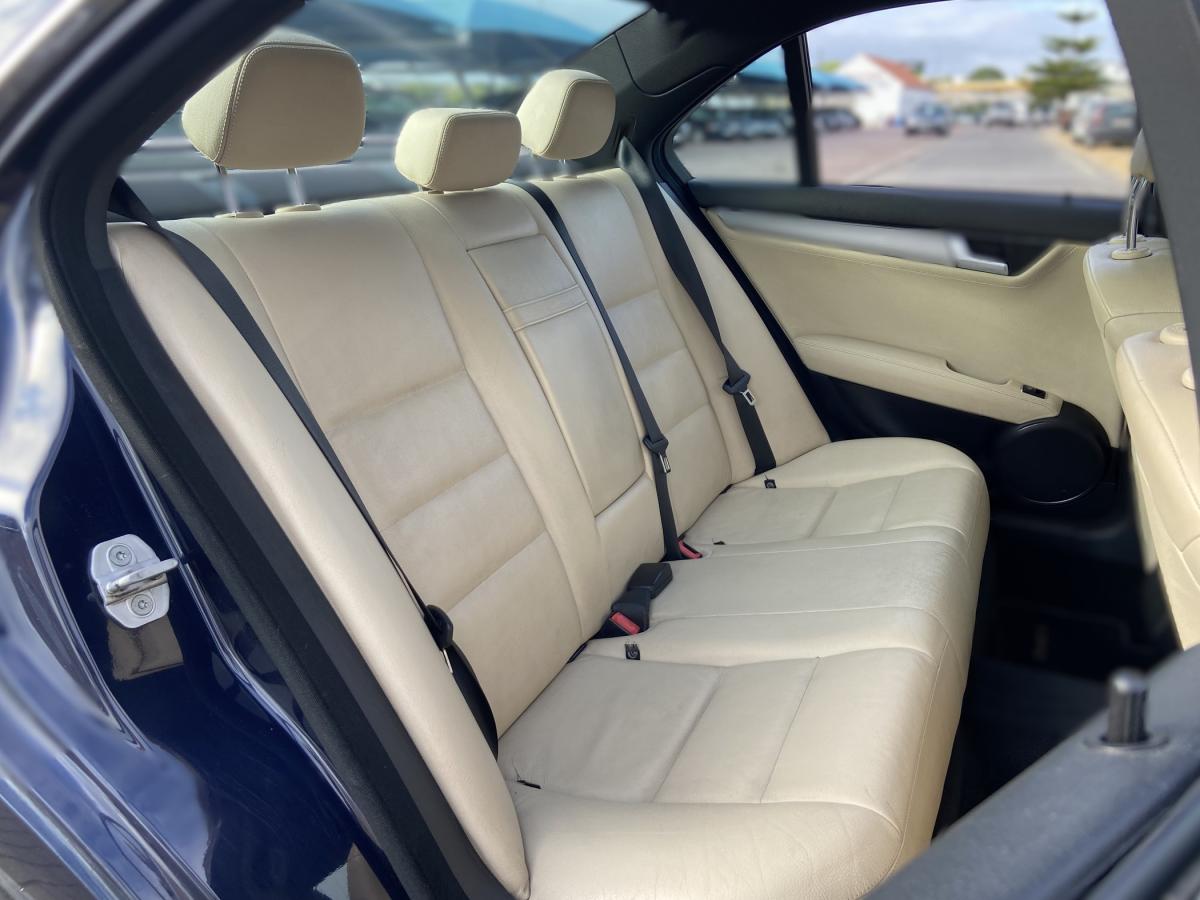 mercedes-benz-classe-c-2011-diesel-2143cc