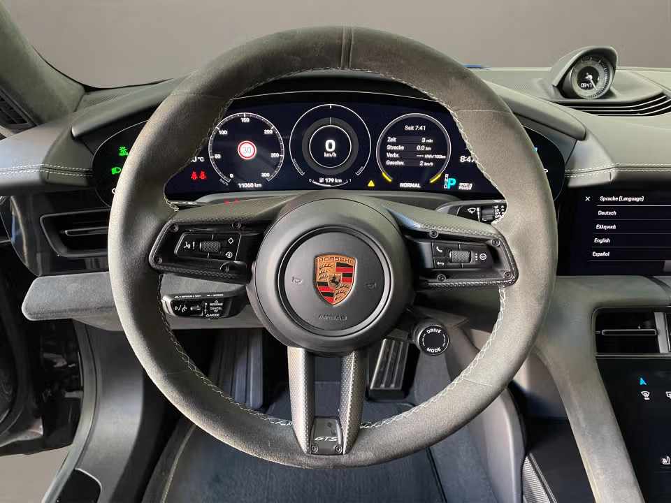 porsche-taycan-gts-2022-eletrico