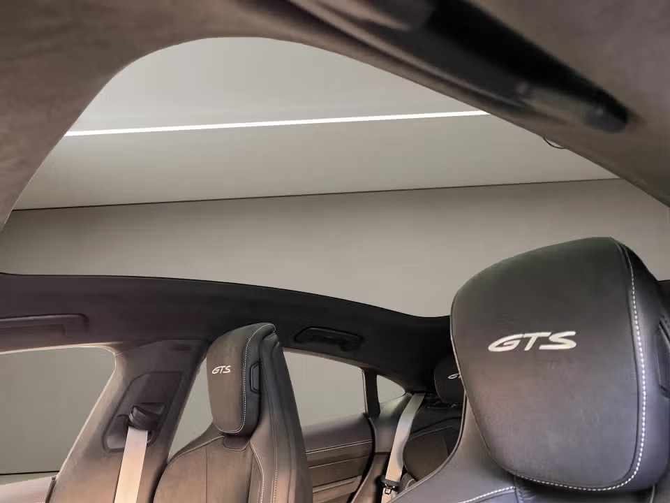porsche-taycan-gts-2022-eletrico