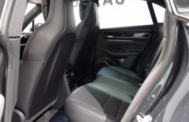 porsche-macan-gts-2025-gasolina-2894cc