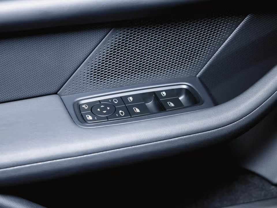porsche-taycan-taycan-2023-eletrico