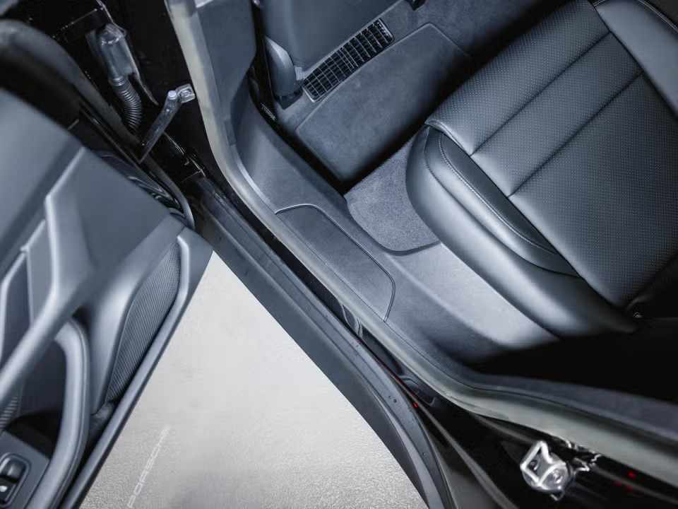 porsche-taycan-taycan-2023-eletrico