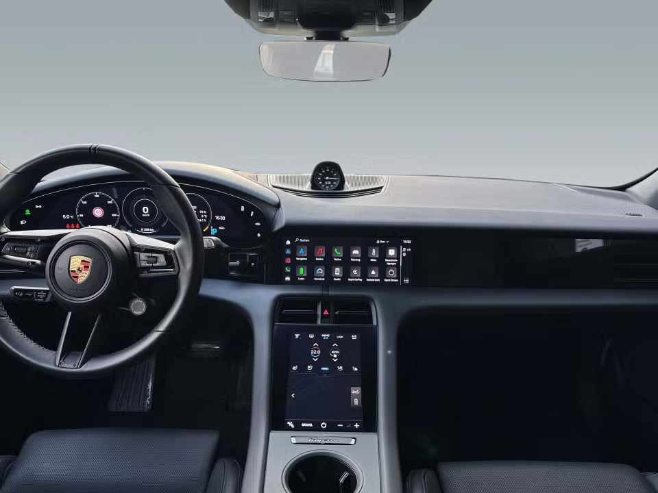porsche-taycan-4-2023-eletrico