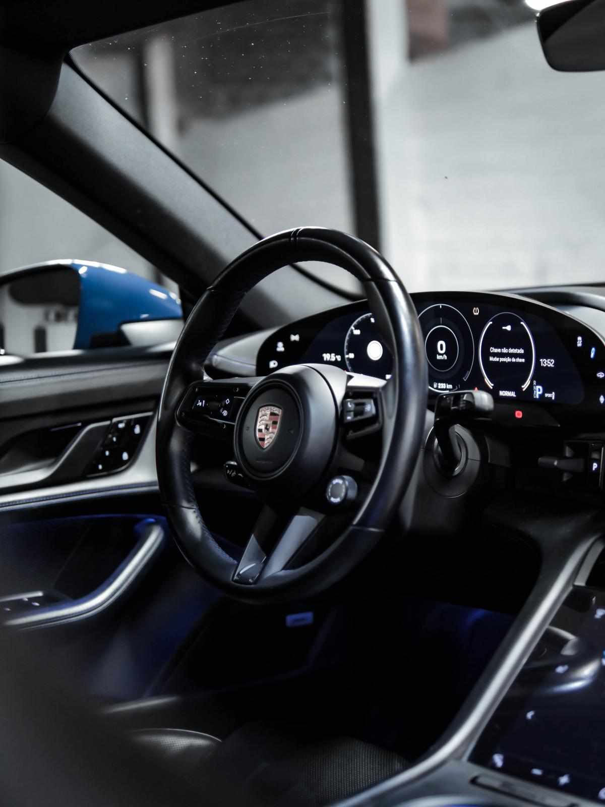 porsche-taycan-4s-2021-eletrico