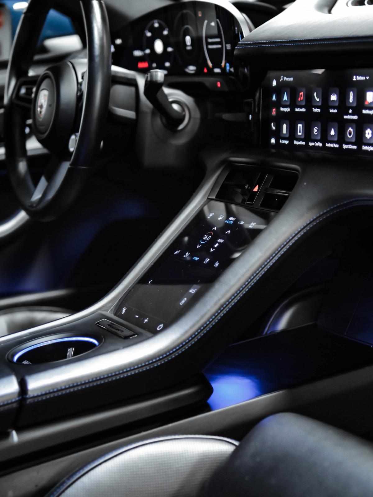porsche-taycan-4s-2021-eletrico