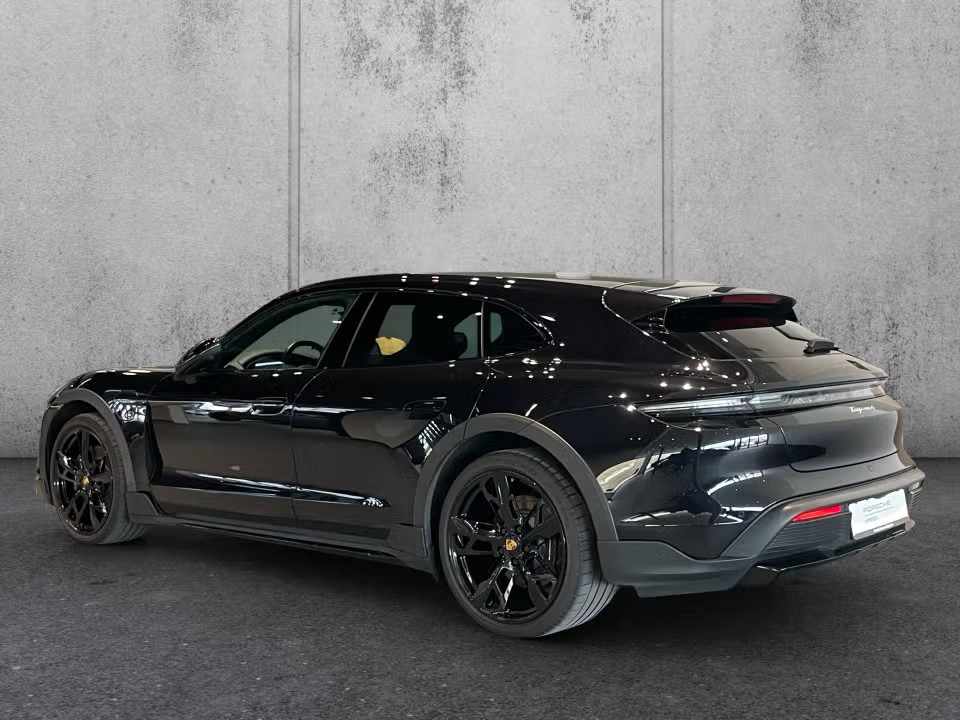 porsche-taycan-2023-eletrico