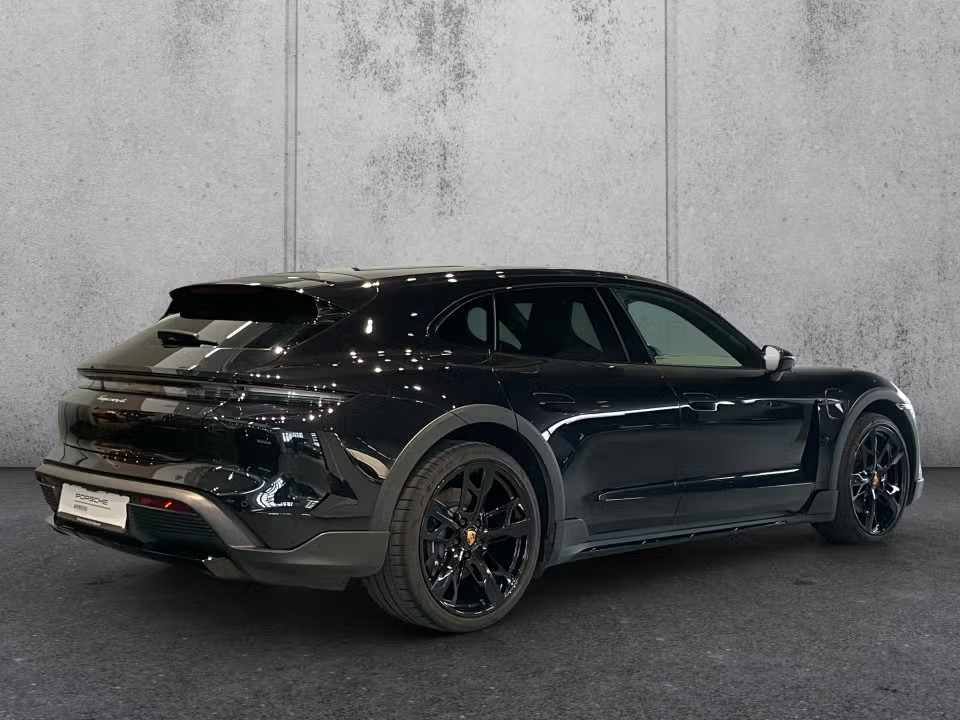 porsche-taycan-2023-eletrico