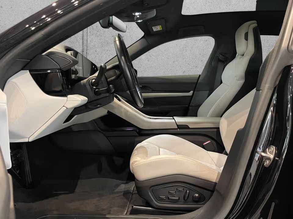 porsche-taycan-2023-eletrico