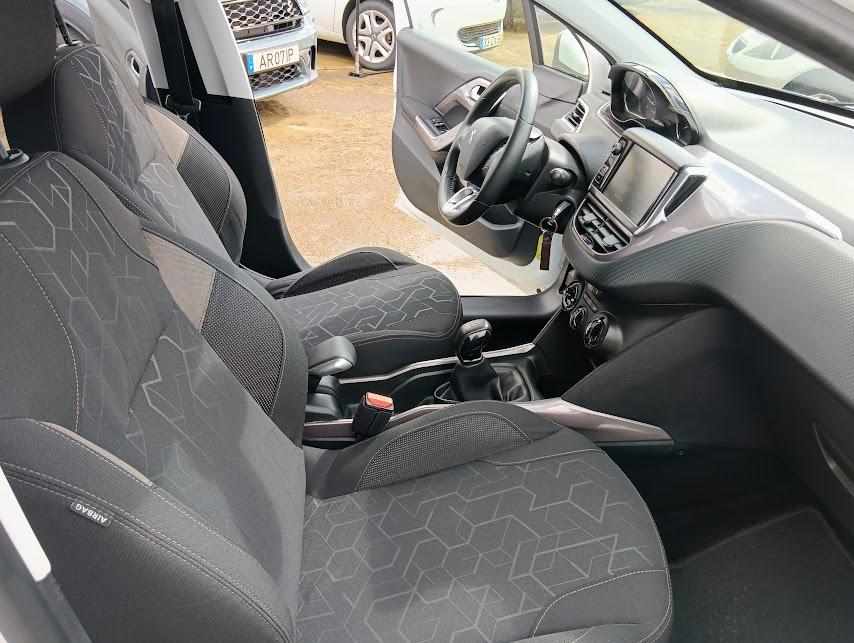 peugeot-2008-1-4-hdi-2015-diesel-1398cc