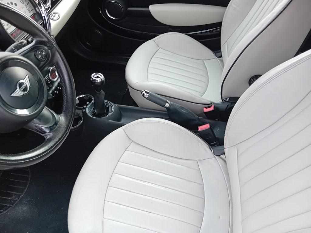 mini-cabrio-d-1-6-2011-diesel-1598cc