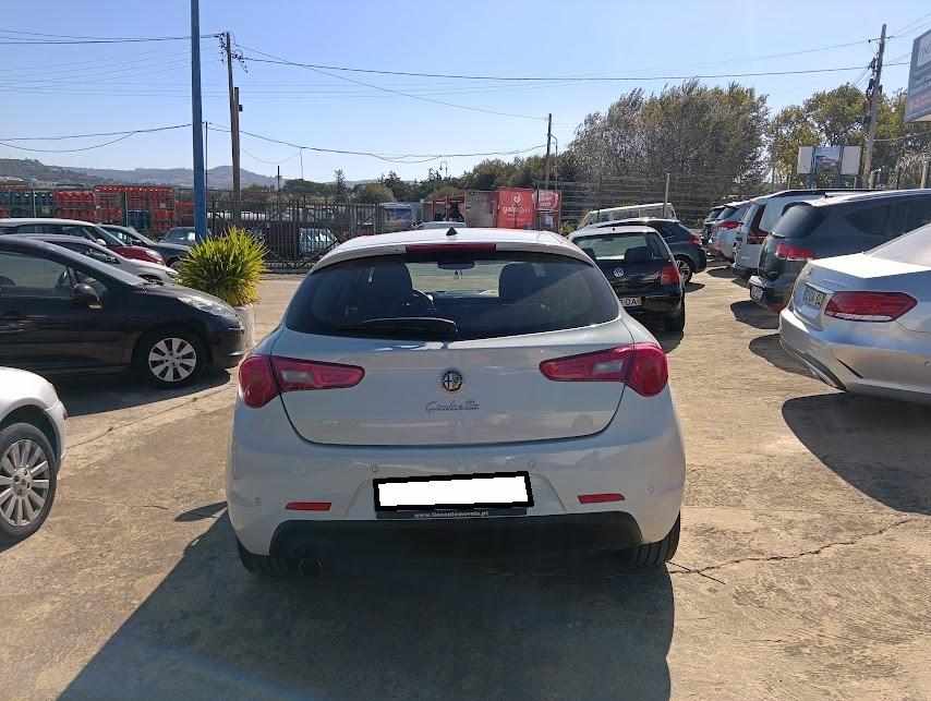 alfa-romeo-giulietta-1-6-jtdm-16v-2014-diesel-1598cc
