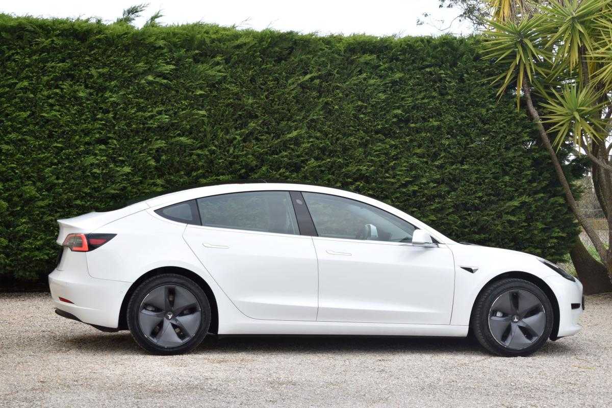 tesla-model-3-2019-eletrico-0cc