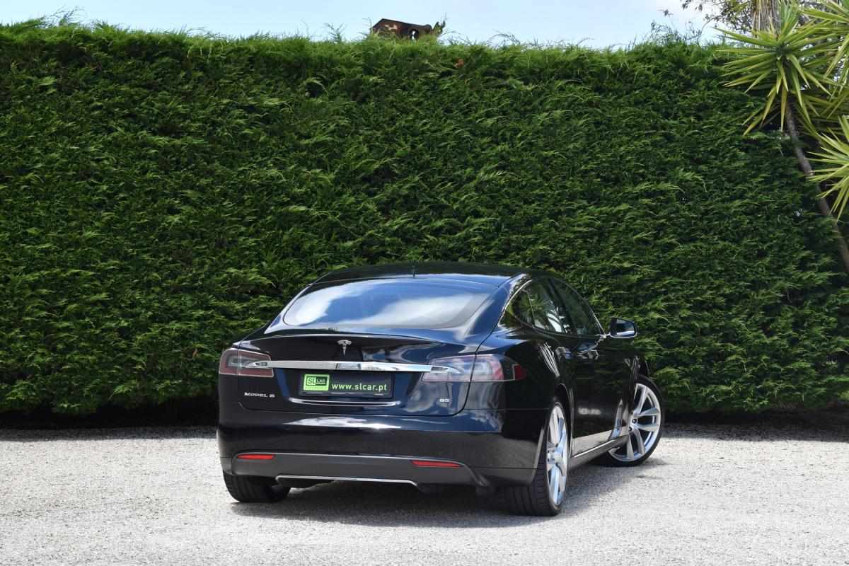 tesla-model-s-2015-eletrico-0cc