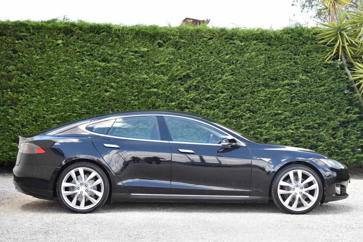 tesla-model-s-2015-eletrico-0cc