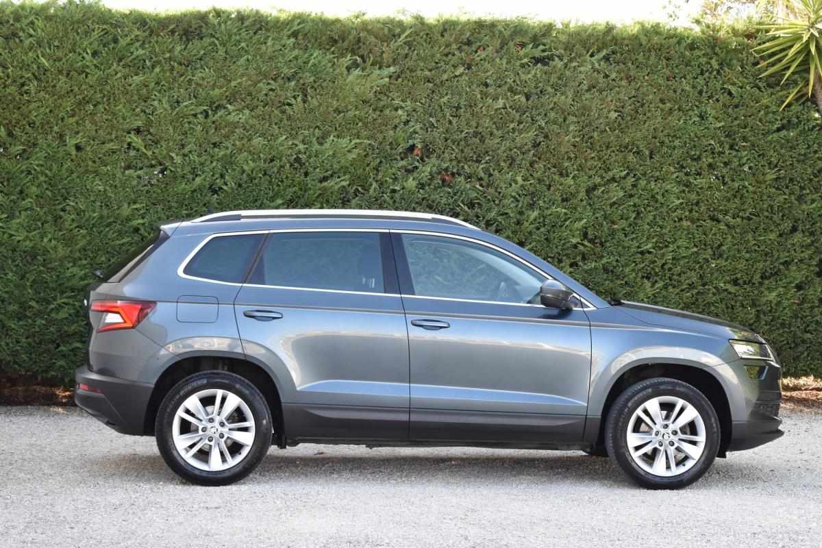 skoda-karoq-2019-gasolina-999cc