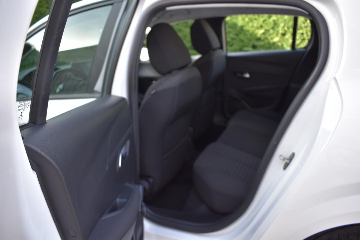 peugeot-208-2021-gasolina-1199cc