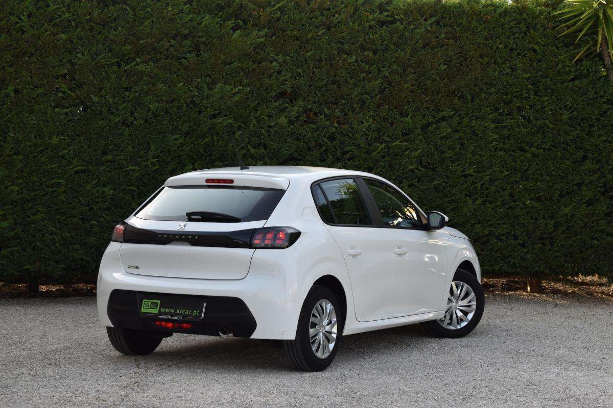 peugeot-208-2021-gasolina-1199cc