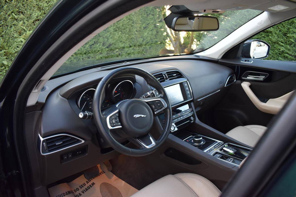 jaguar-f-pace-2018-diesel-1999cc
