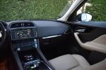 jaguar-f-pace-2018-diesel-1999cc