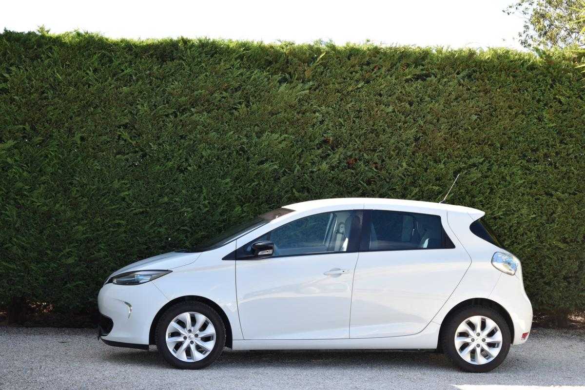 renault-zoe-2015-eletrico-0cc