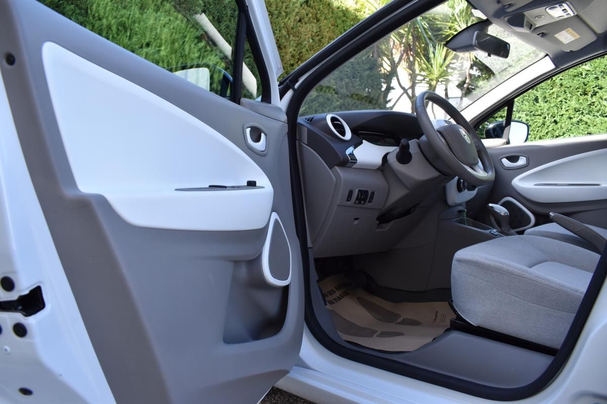renault-zoe-2015-eletrico-0cc