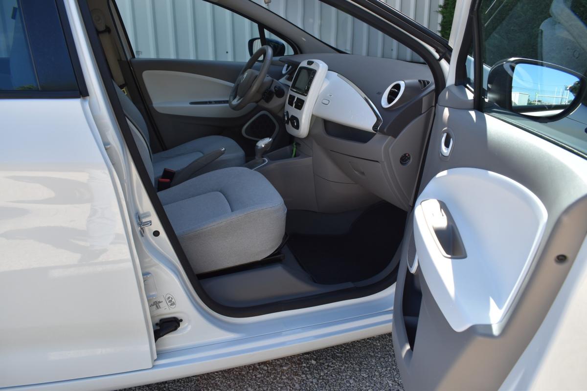 renault-zoe-2015-eletrico-0cc