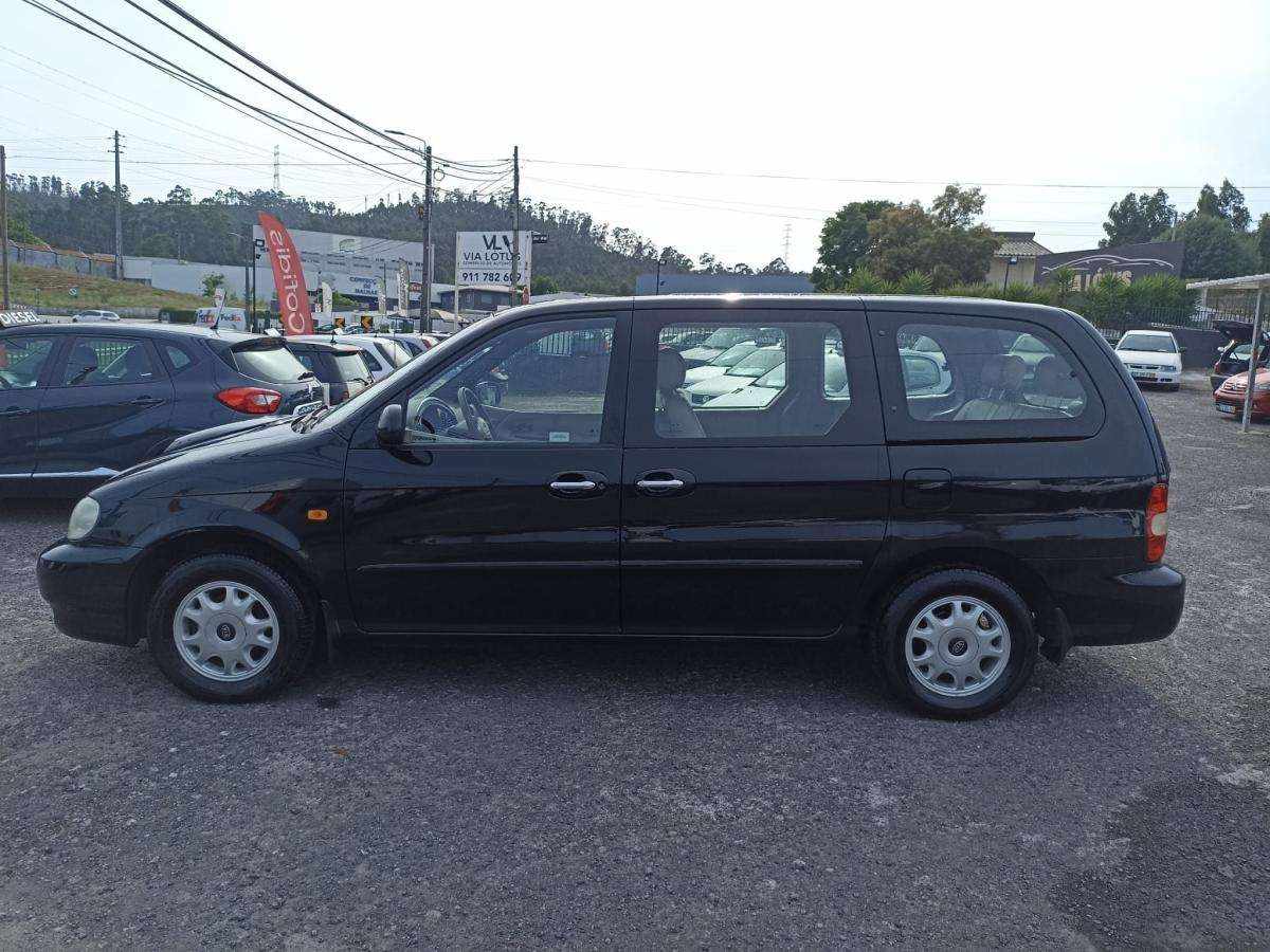 kia-carnival-2000-diesel-2900cc