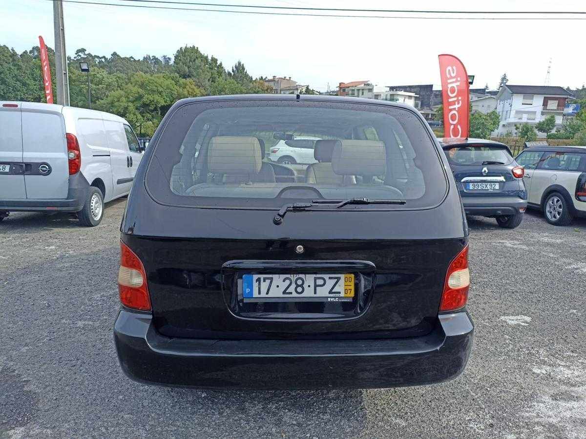 kia-carnival-2000-diesel-2900cc