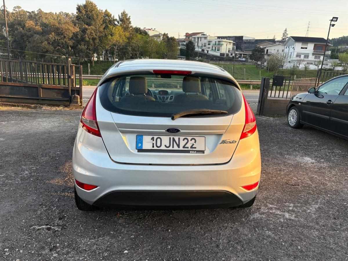 ford-fiesta-2010-gasolina-1242cc