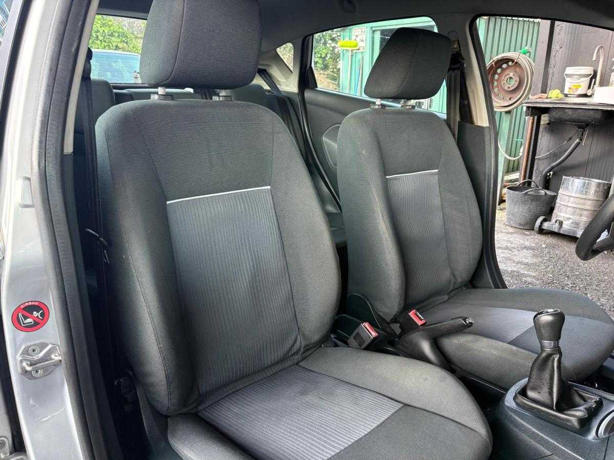 ford-fiesta-2010-gasolina-1242cc
