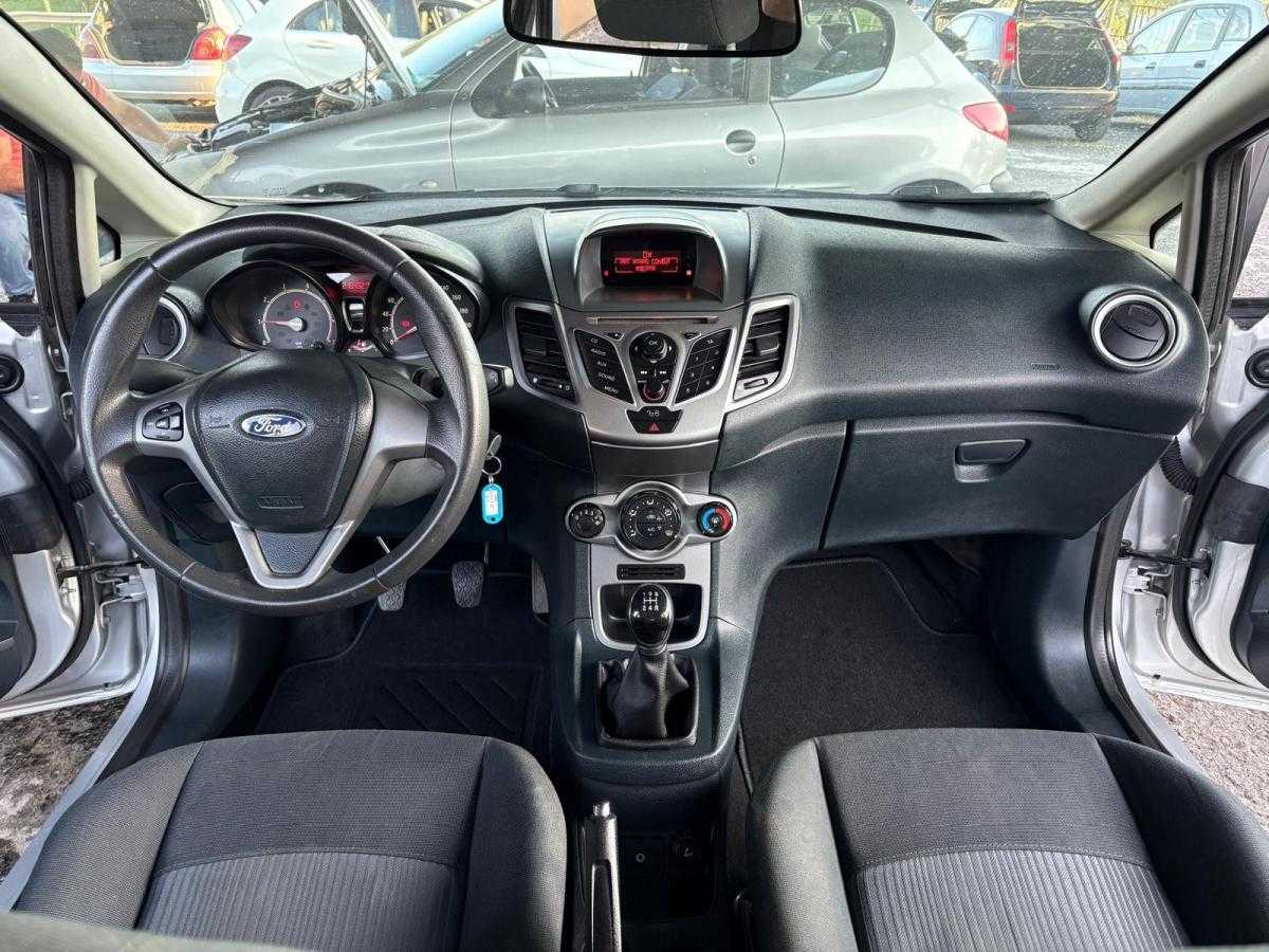 ford-fiesta-2010-gasolina-1242cc